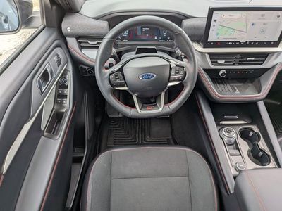 2025 Ford Explorer - Photo 18
