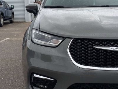 2023 Chrysler Pacifica - Photo 10