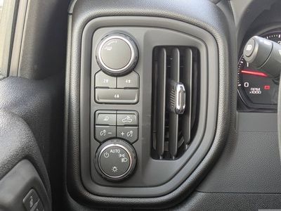 2026 Chevrolet Silverado 2500HD - Photo 22