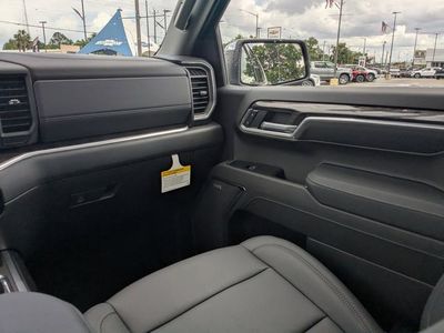 2026 Chevrolet Silverado 1500 — photo 16 view