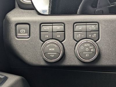 2026 Chevrolet Silverado 1500 — photo 21 view