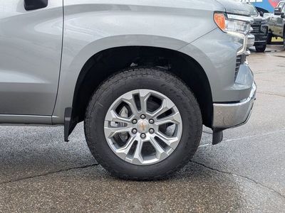 2026 Chevrolet Silverado 1500 — photo 12 view