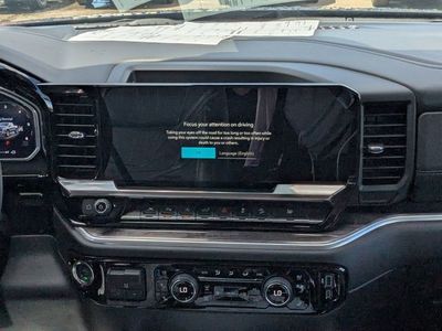 2026 Chevrolet Silverado 1500 — photo 18 view