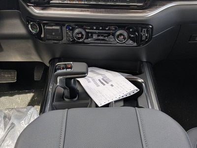 2026 Chevrolet Silverado 1500 — photo 19 view