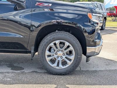 2026 Chevrolet Silverado 1500 — photo 12 view