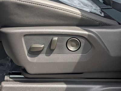 2026 Chevrolet Silverado 1500 — photo 20 view