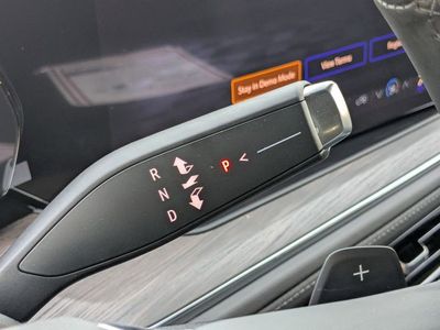 2026 Chevrolet Tahoe - Photo 25