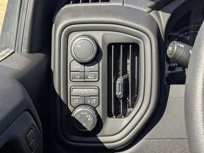 2026 Chevrolet Silverado 1500 - Photo 17