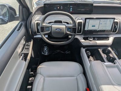 2025 Ford Expedition - Photo 17