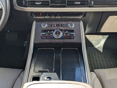 2022 Lincoln Aviator - Photo 20