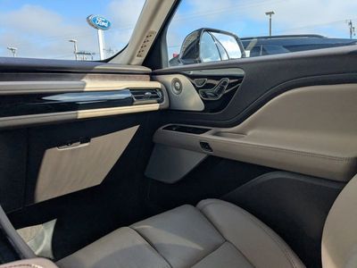 2022 Lincoln Aviator - Photo 18