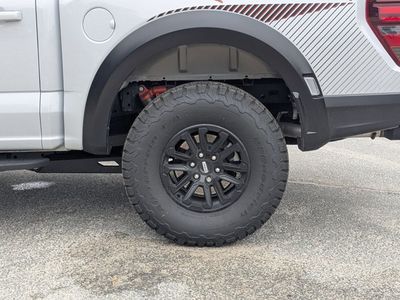 2025 Ford F-150 - Photo 11