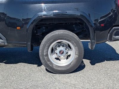 2022 GMC Sierra 3500HD - Photo 11
