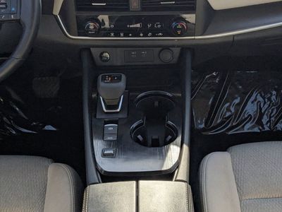 2025 Nissan Rogue - Photo 18