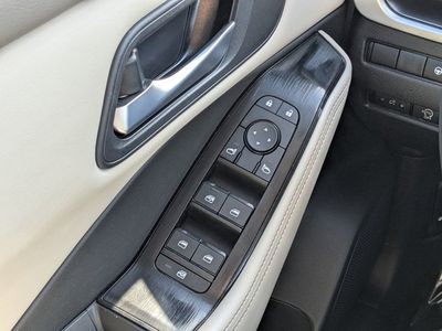 2025 Nissan Rogue - Photo 20
