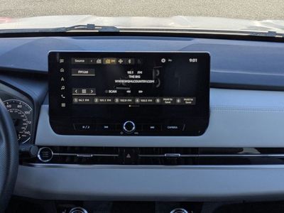 2025 Mitsubishi Outlander - Photo 17