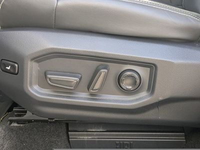 2022 Toyota Tundra Hybrid - Photo 16