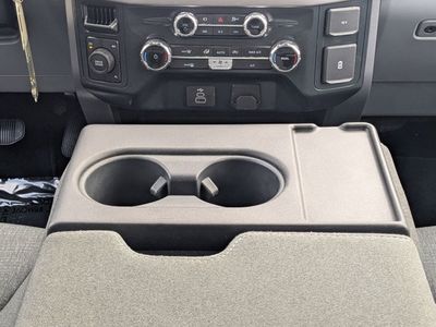 2025 Ford F-150 - Photo 17
