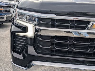 2023 Chevrolet Silverado 1500 — photo 9 view