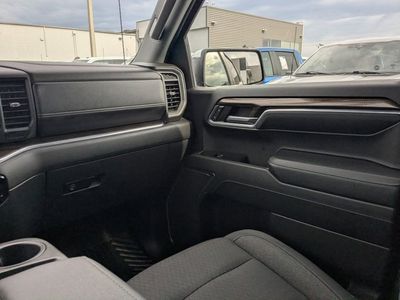 2023 Chevrolet Silverado 1500 — photo 15 view
