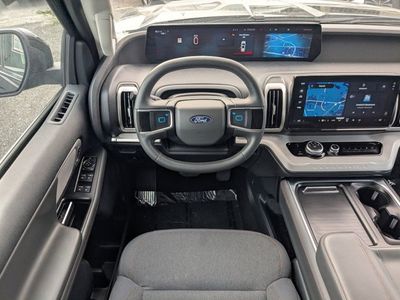 2025 Ford Expedition Max - Photo 16