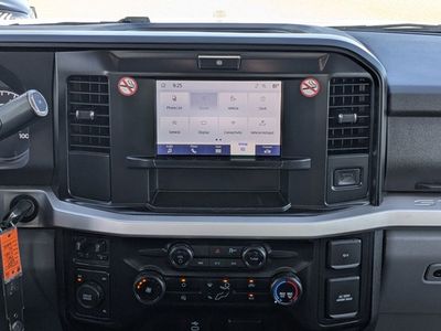 2025 Ford F-250SD - Photo 16
