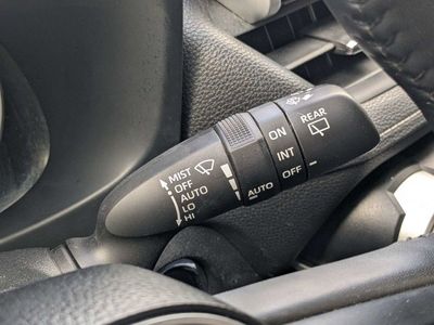 2023 Toyota RAV4 Hybrid - Photo 25