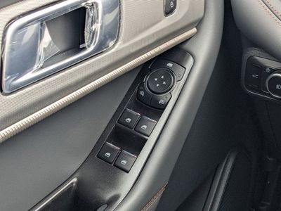 2026 Ford Explorer — photo 22 view