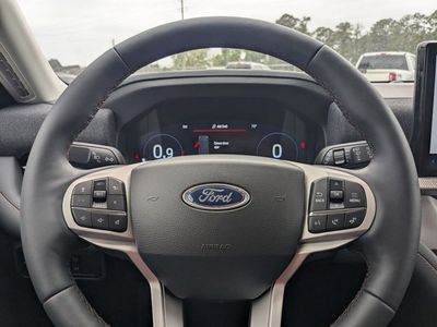 2026 Ford Explorer — photo 24 view