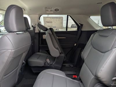 2026 Ford Explorer — photo 14 view