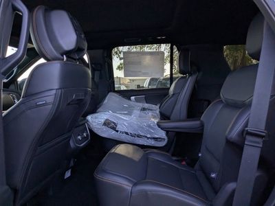 2026 Ford Expedition - Photo 14