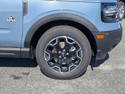 2025 Ford Bronco Sport — photo 11 view