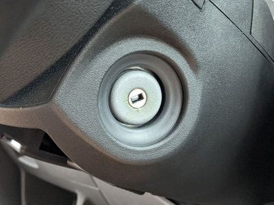 2025 Ford Transit-350 - Photo 30