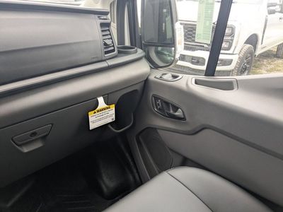 2025 Ford Transit-350 - Photo 15