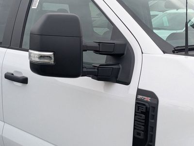 2026 Ford F-250SD - Photo 9