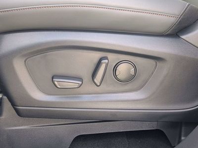2026 Ford Explorer — photo 20 view