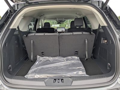 2026 Ford Explorer - Photo 12