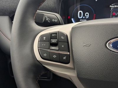 2026 Ford Explorer - Photo 24