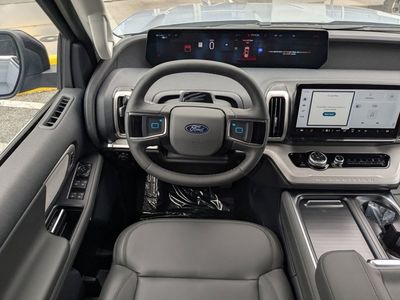 2026 Ford Expedition Max - Photo 16