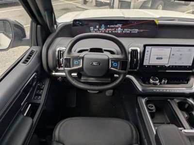 2026 Ford Expedition - Photo 18