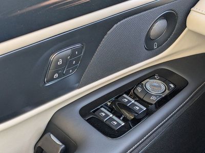 2025 Lincoln Nautilus - Photo 22