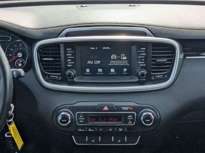 2020 Kia Sorento - Photo 17