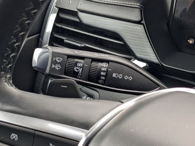 2025 GMC Acadia - Photo 26