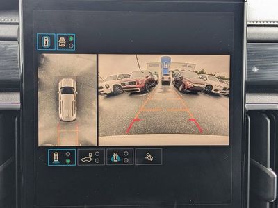2025 GMC Acadia - Photo 31