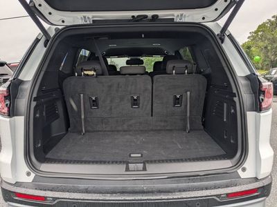 2025 GMC Acadia - Photo 12