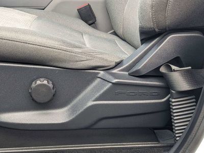 2023 Ford F-150 — photo 18 view