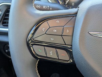 2025 Chrysler Pacifica - Photo 20