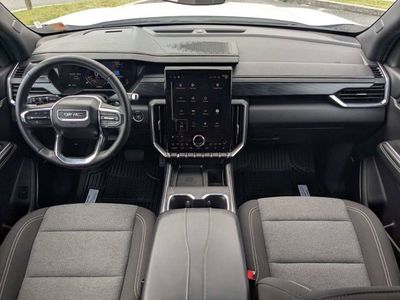 2025 GMC Acadia - Photo 14
