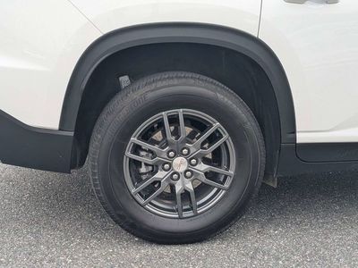 2025 GMC Acadia - Photo 10