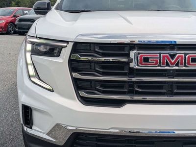 2025 GMC Acadia - Photo 8